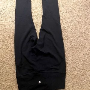 In movement Lululemon leggings